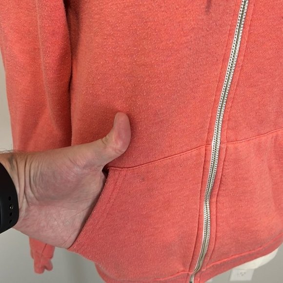 Aritzia Talula zip up hoodie size XS - Picture 5 of 10
